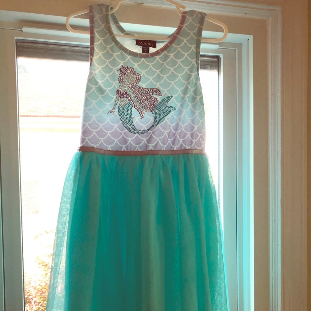 Sparkly mermaid dress with tulle skirt 🧜🏻‍♀️